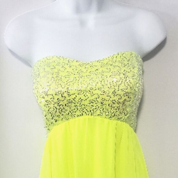 MY MICHELLE Prom Dress - Picture 1 of 11